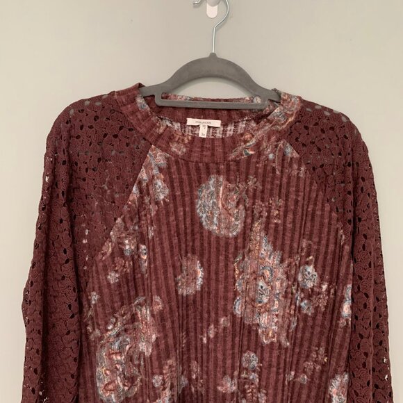 NEW Maurices long sleeve lace cutout detail pullover stretch top shirt - Picture 4 of 10